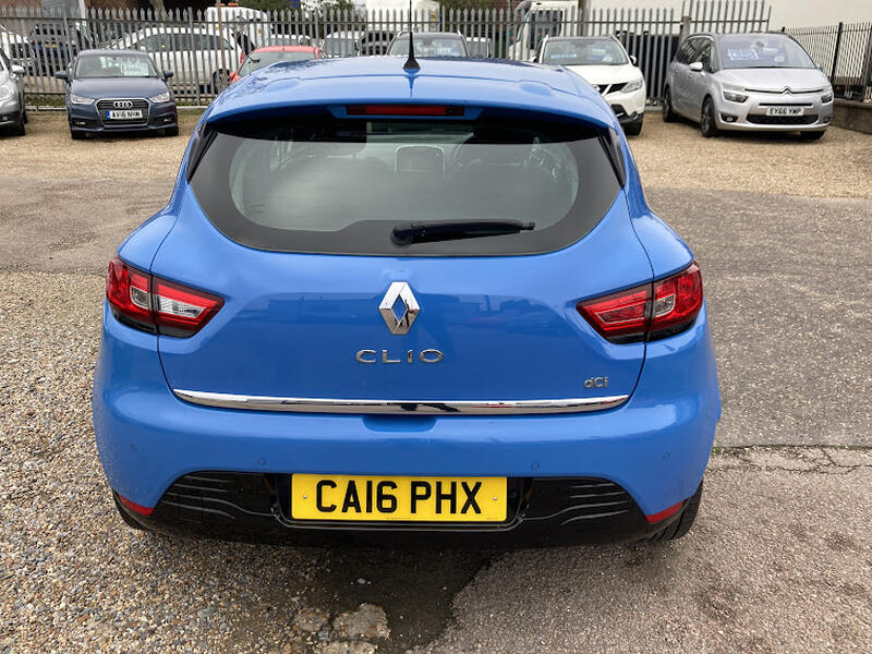 RENAULT CLIO
