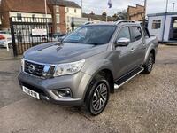 NISSAN NAVARA