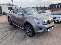 NISSAN NAVARA