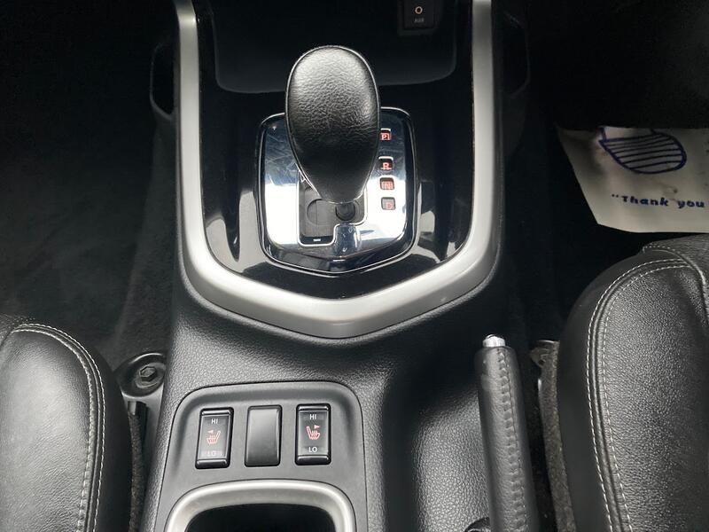 NISSAN NAVARA