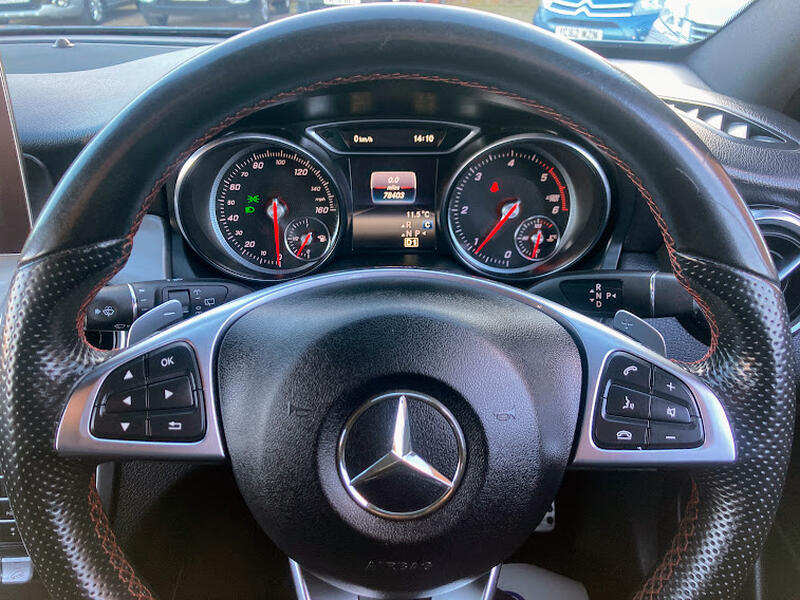 MERCEDES-BENZ GLA CLASS