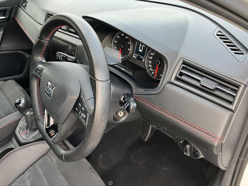 SEAT IBIZA