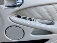 JAGUAR X-TYPE