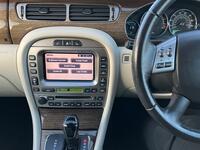 JAGUAR X-TYPE