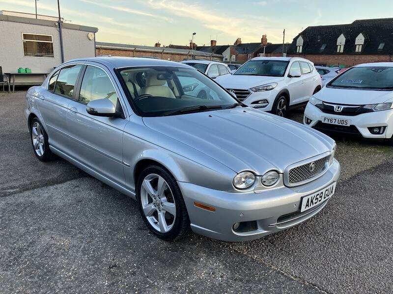 JAGUAR X-TYPE