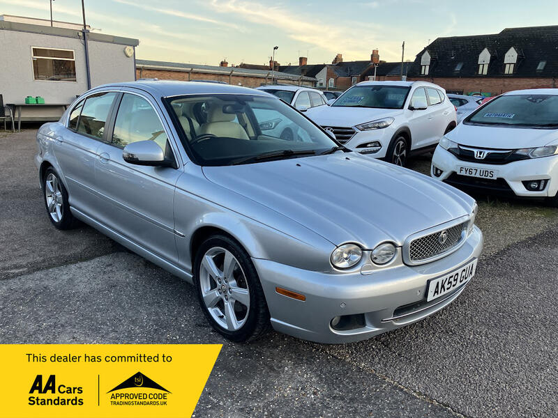 JAGUAR X-TYPE
