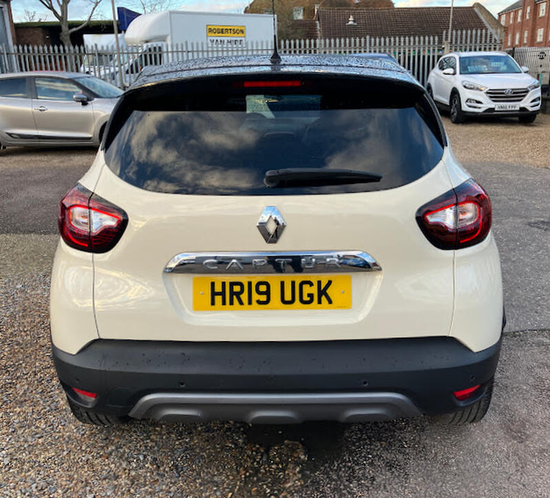 RENAULT CAPTUR