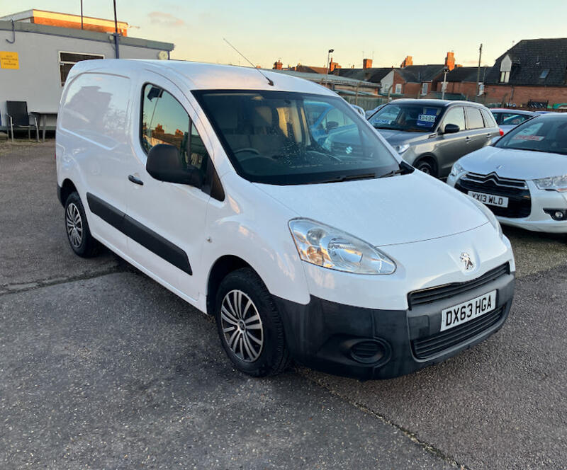 PEUGEOT PARTNER