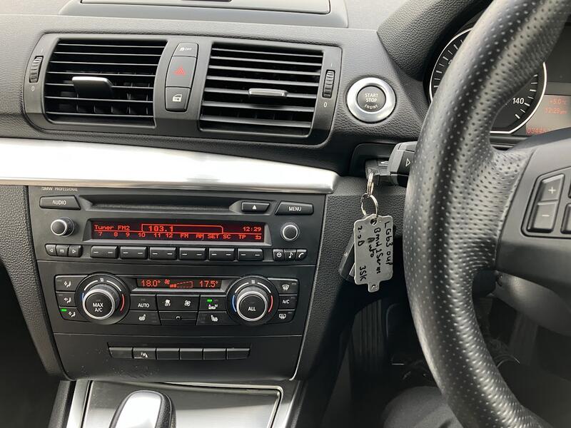 BMW 1 SERIES