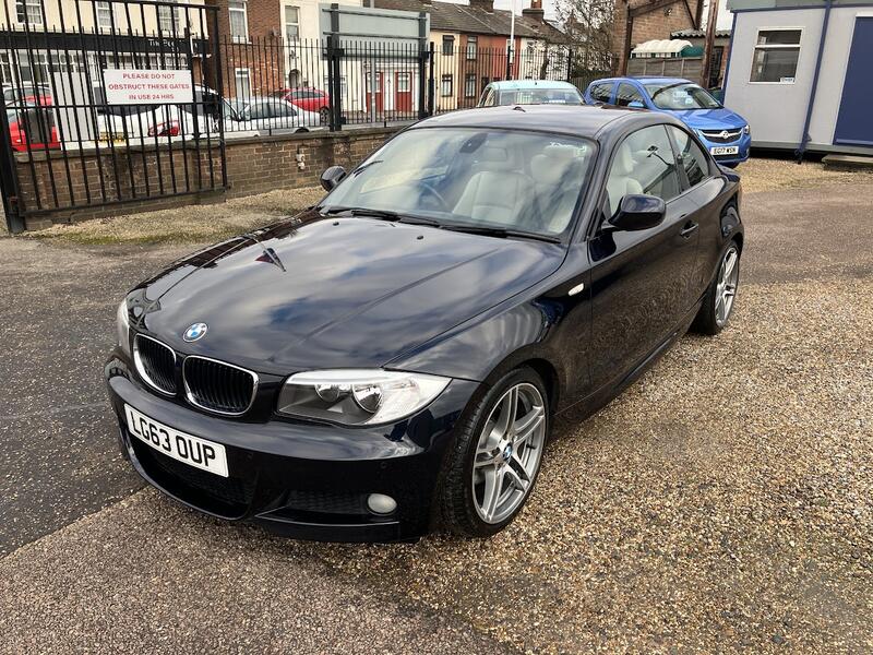 BMW 1 SERIES