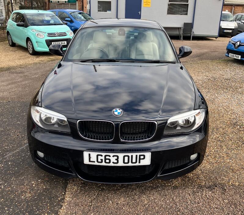 BMW 1 SERIES