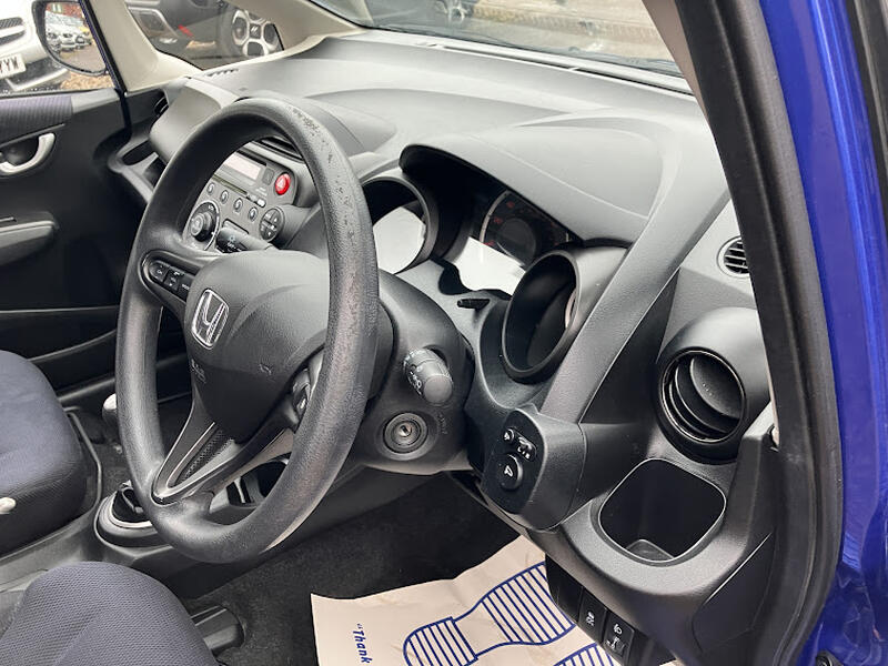 HONDA JAZZ