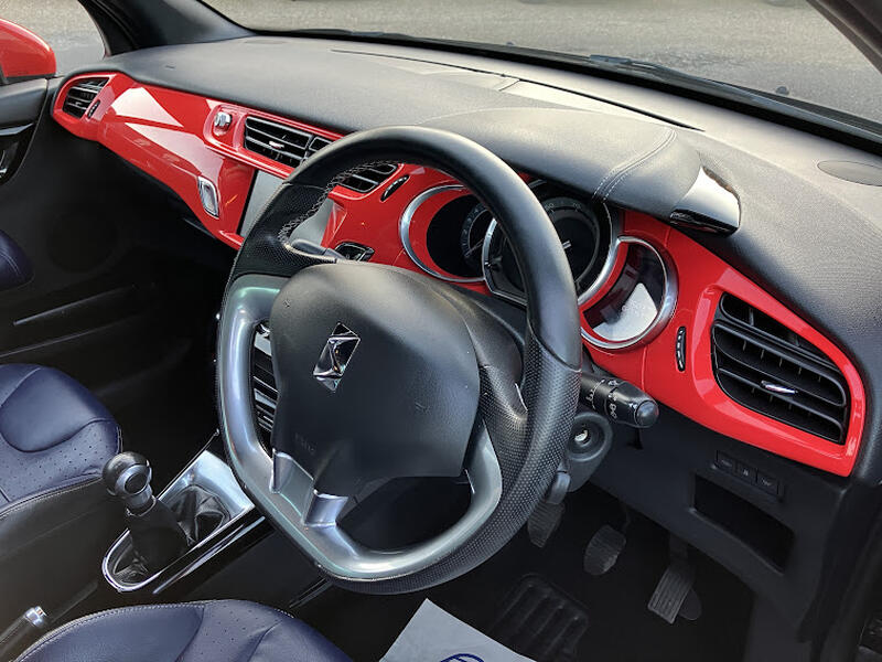 DS AUTOMOBILES DS 3