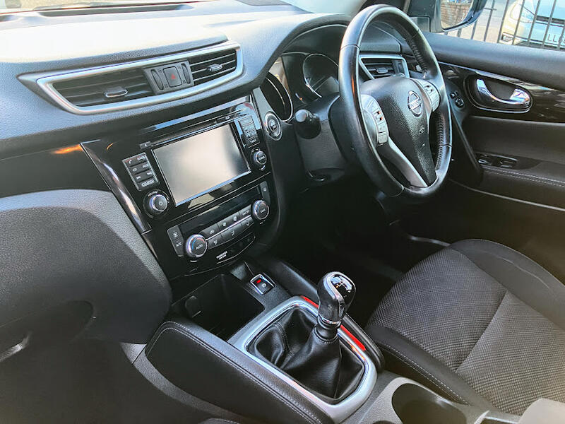 NISSAN QASHQAI