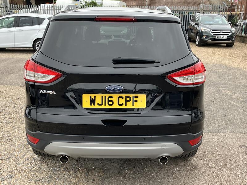 FORD KUGA