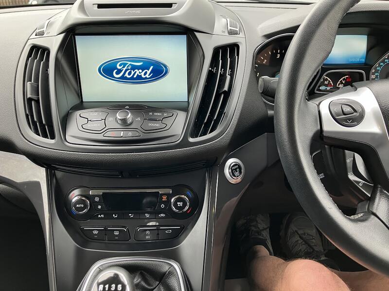 FORD KUGA