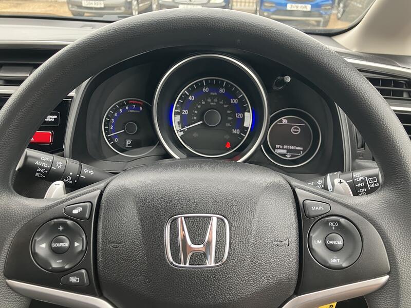 HONDA JAZZ