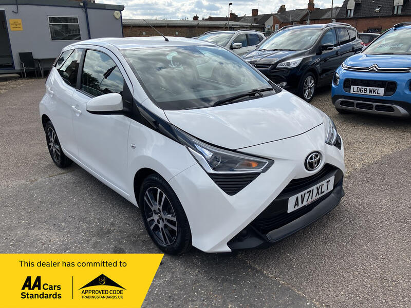 TOYOTA AYGO