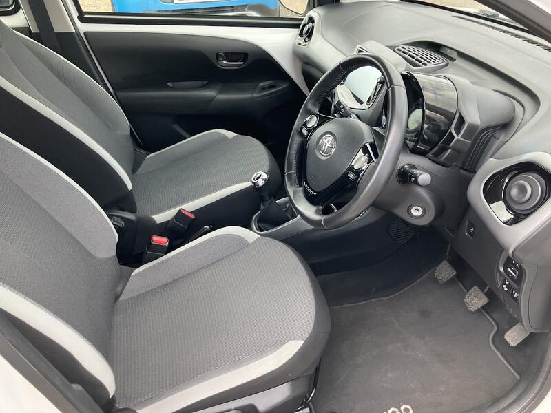 TOYOTA AYGO