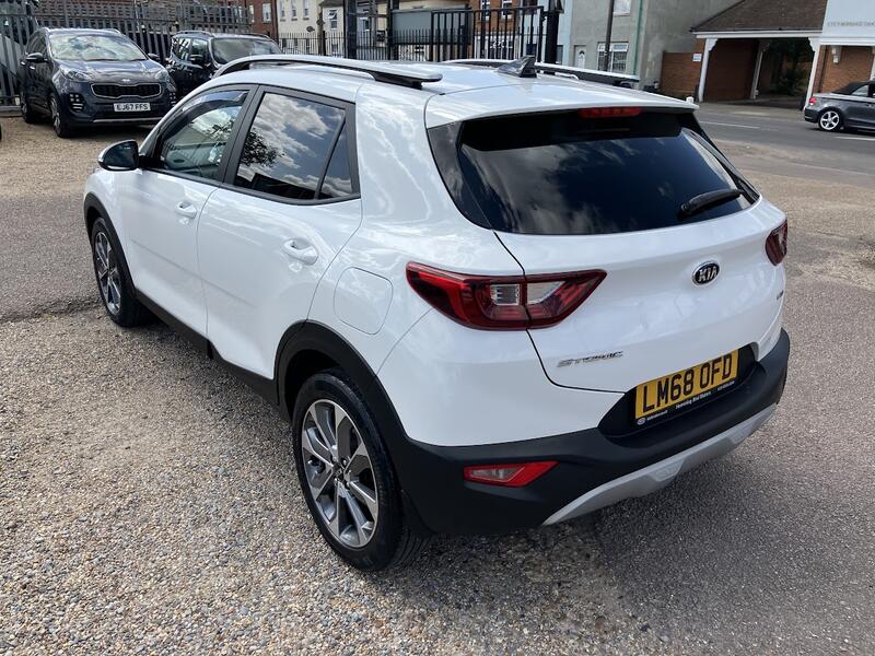 KIA STONIC