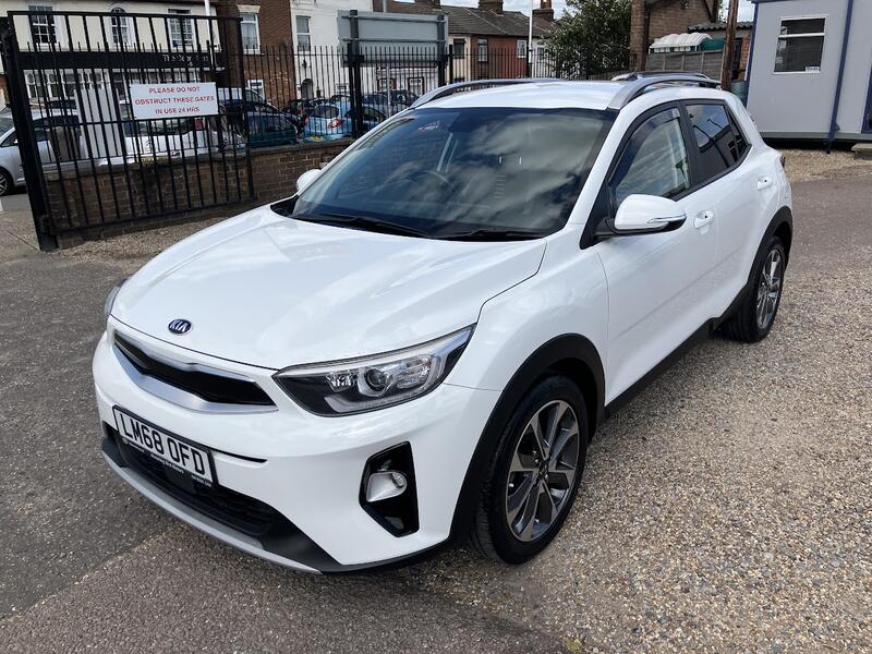 KIA STONIC