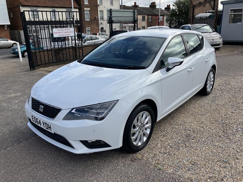 SEAT LEON