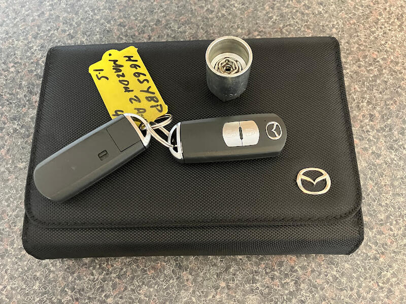 MAZDA MAZDA2