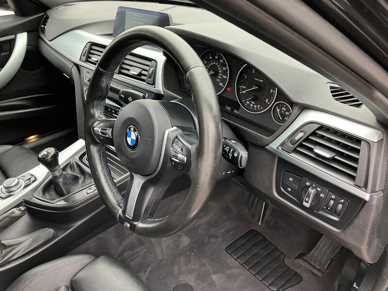 BMW 3 SERIES